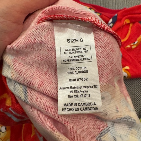 Bluey Valentine’s Day pajama size 8 NWT - Picture 4 of 4